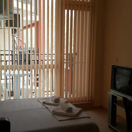 Sunset Beach Iii Aparthotel